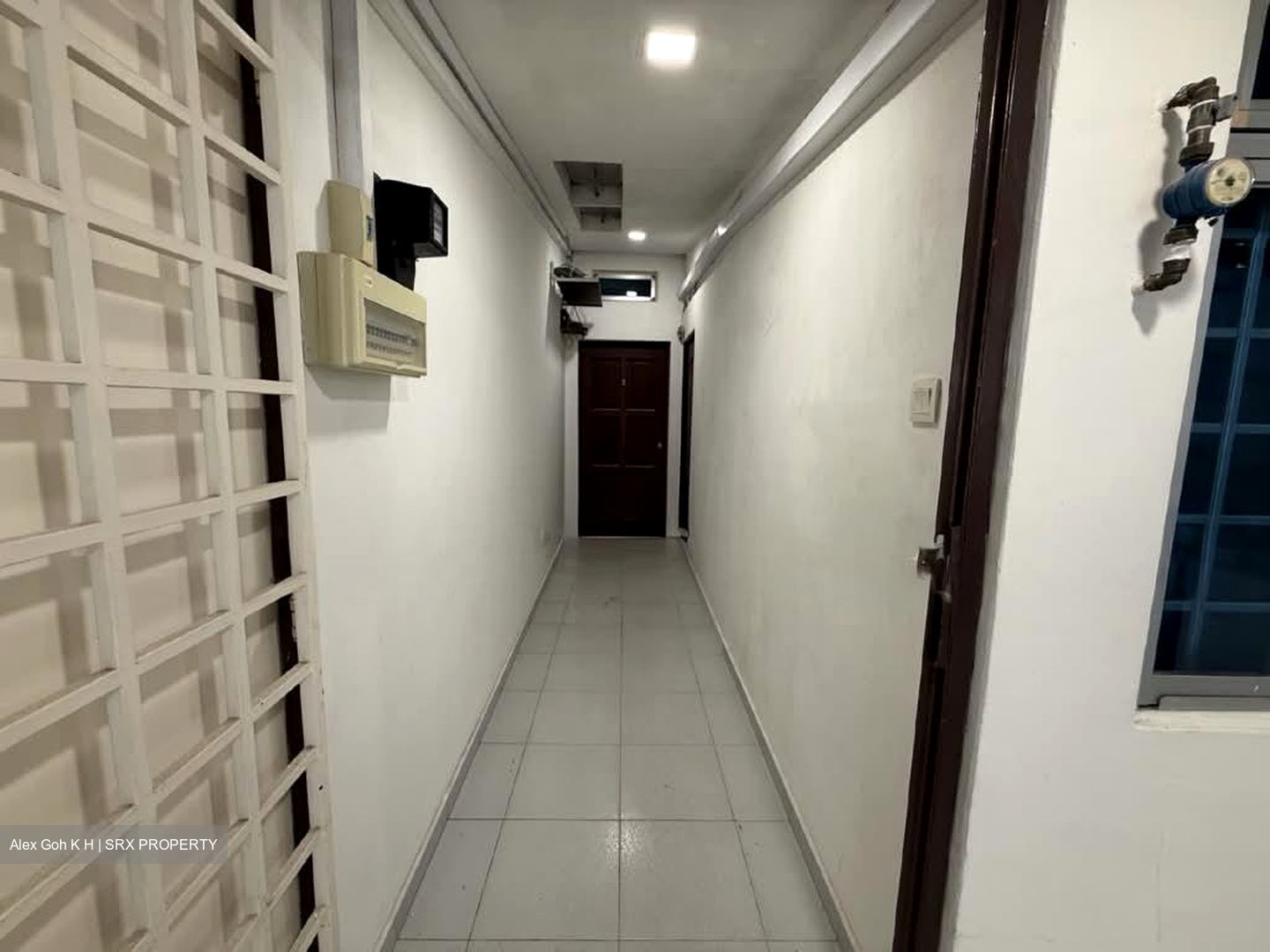 Crane Road (D15), Terrace #549137291